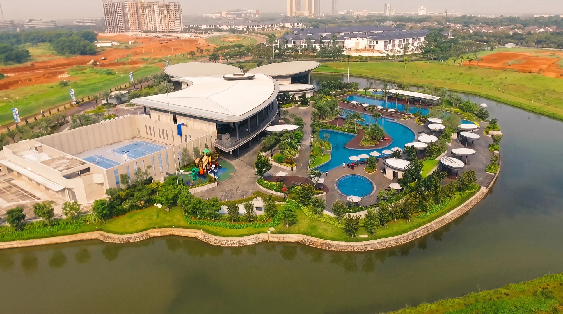 NavaPark Country Club BSD