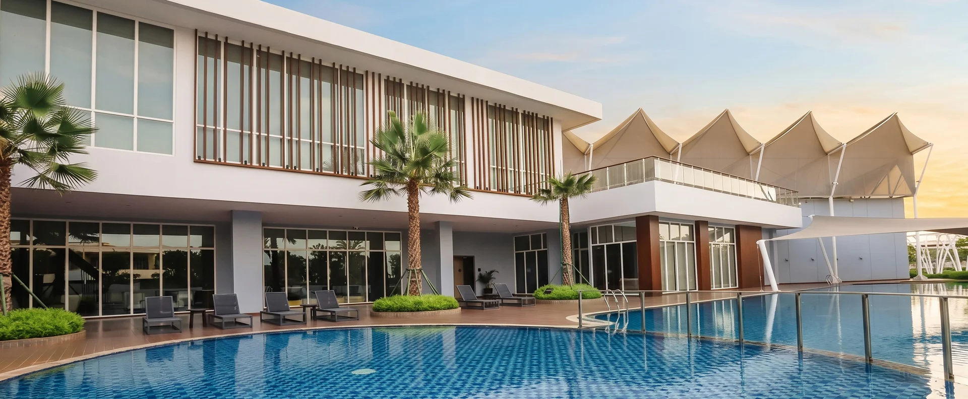 Infinity Swimming Pool Matera Community Club Gading Serpong