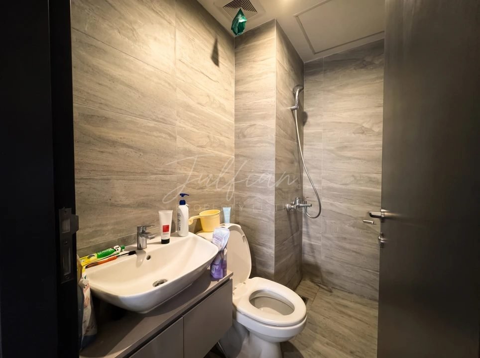 DIJUAL Apartemen 2 Bedroom Corner Collins Boulevard Full Furnished - Foto 4