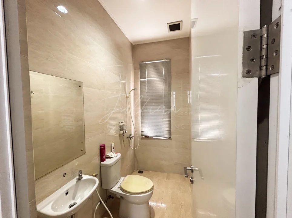 DIJUAL Rumah 2 Lantai Banjar Wijaya Cluster Malberry Semi Furnished - Foto 7
