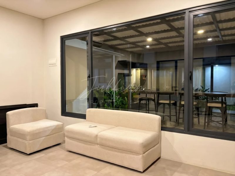 DISEWAKAN Rumah 2 Lantai Fully Furnished Myza BSD City - Foto 5