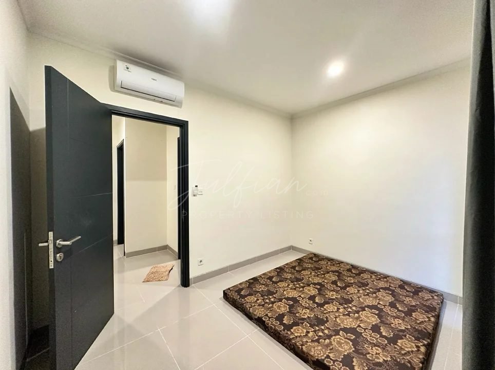 Rumah 2 Lantai Cluster Baroni Symphonia Gading Serpong - Foto 9