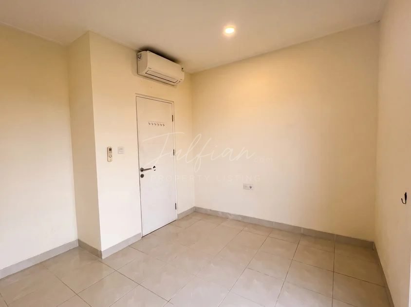 Rumah Minimalis Siap Huni Cluster Martinez Summarecon Serpong - Foto 12