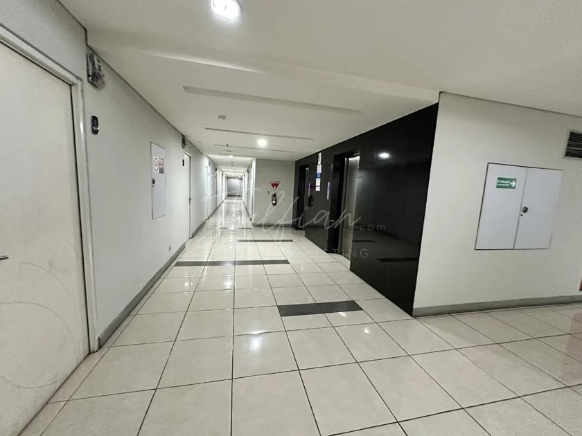 Apartemen 2 Bedroom Corner Tamansari Skylounge Tangerang - Foto 2